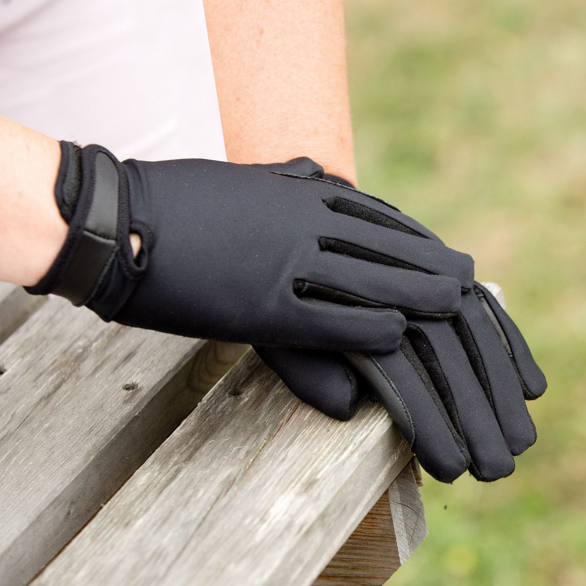 Equetech Stretch Show Riding Gloves | Fast UK dispatch – Just Horse Riders