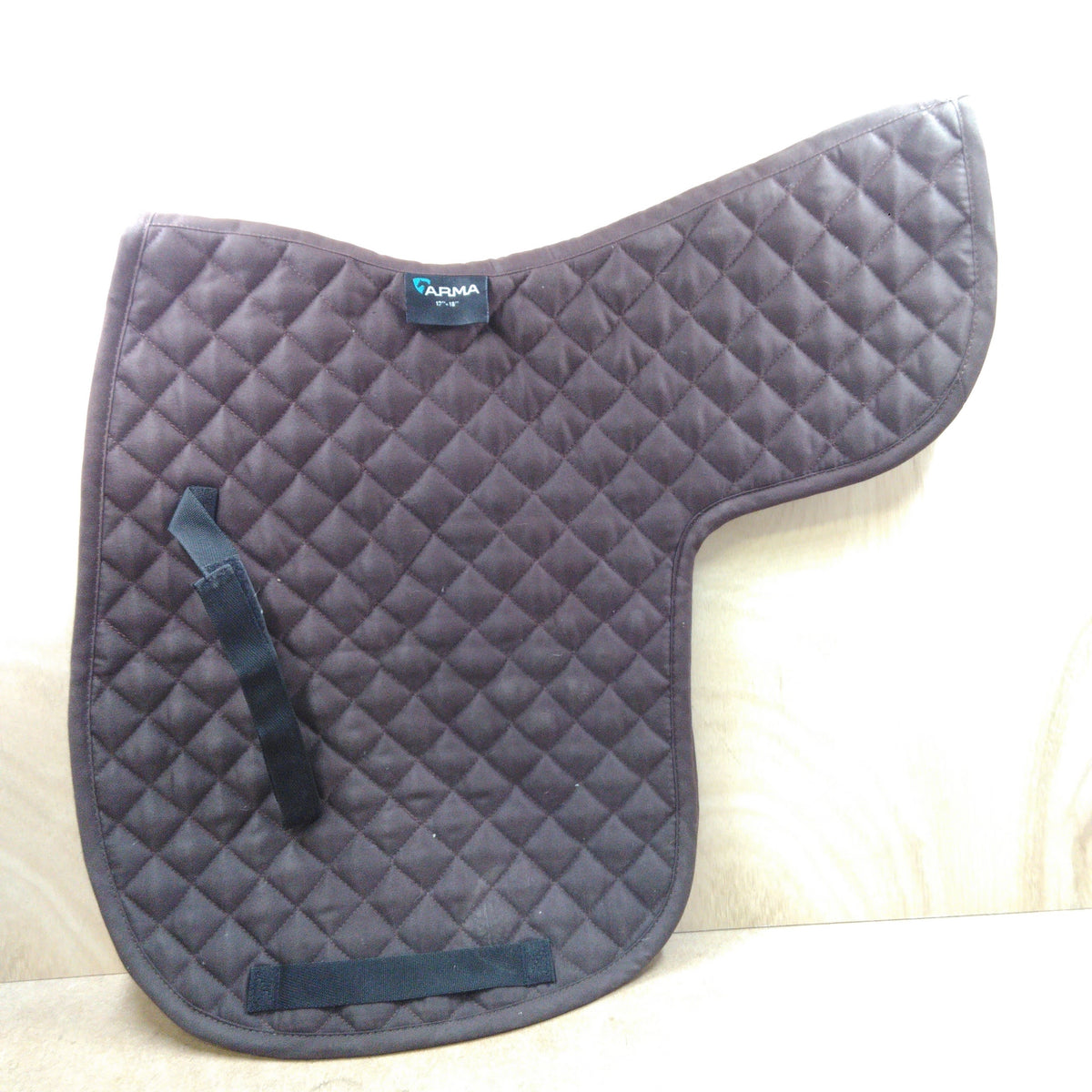 Shires Performance Suede Numnah Cob/Full Size White Shires Performance Suede Numnah Cob/Full Size White