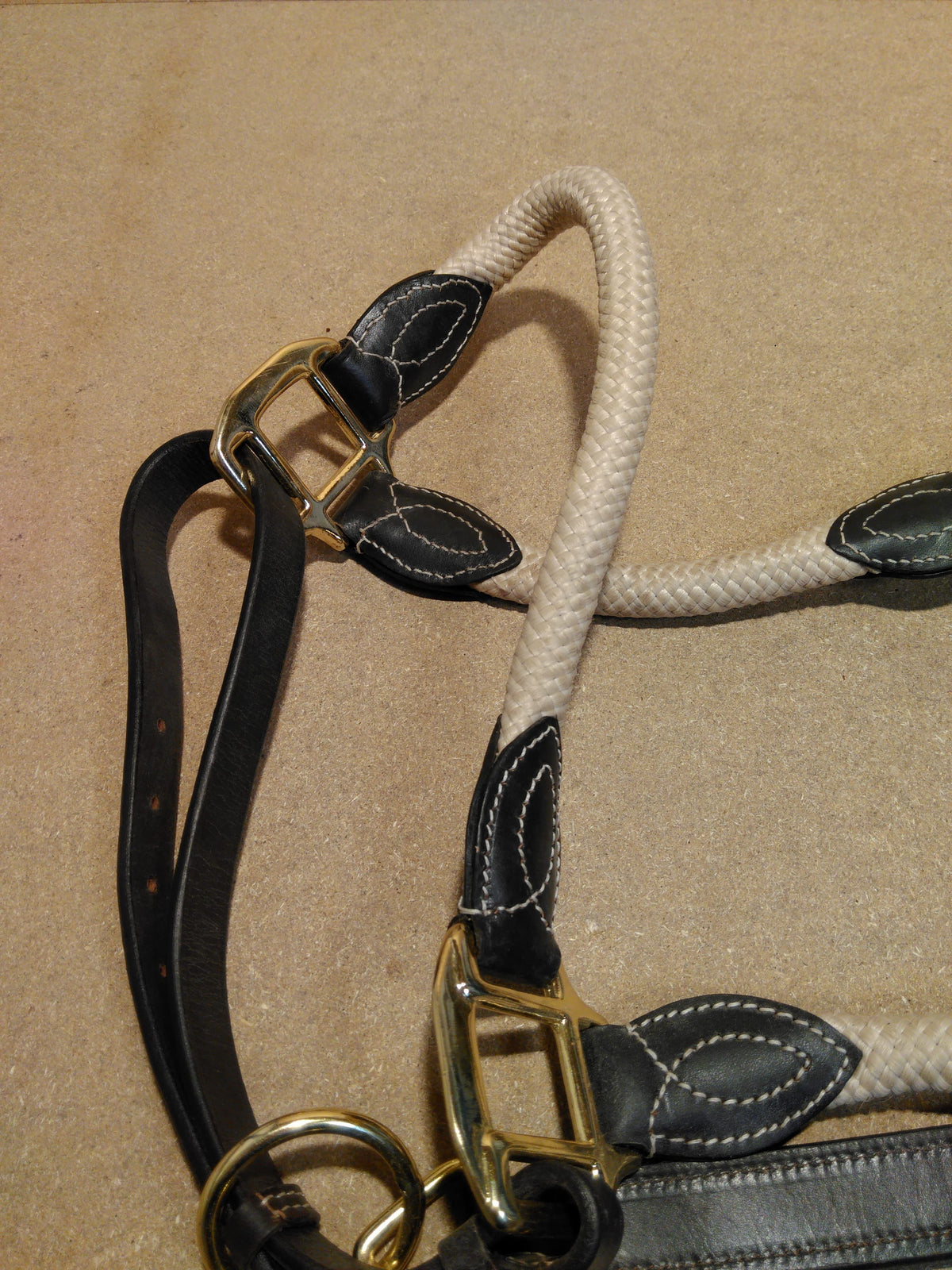 [Grade A - Clearance] Cameo Anatomic Headcollar Natural Full – Full Na ...