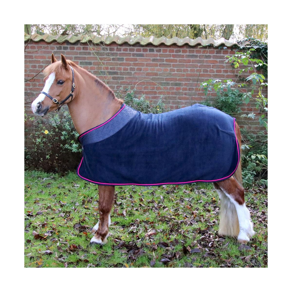 LazyOne Hooded Critter Fleece Blanket Unicorn - Just Horse Riders